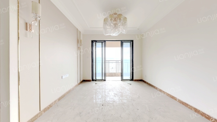 恒大新城四期二手房实景图