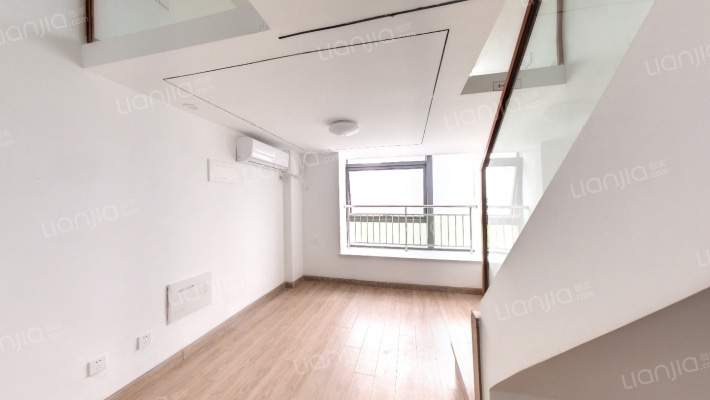 复星国际中心二手房实景图