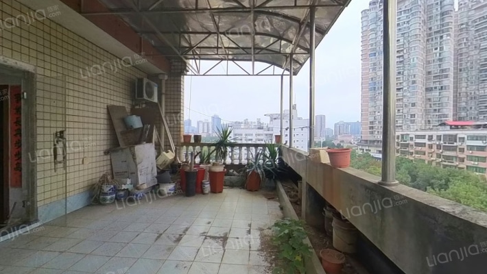 衡阳市委家属区东院二手房实景图