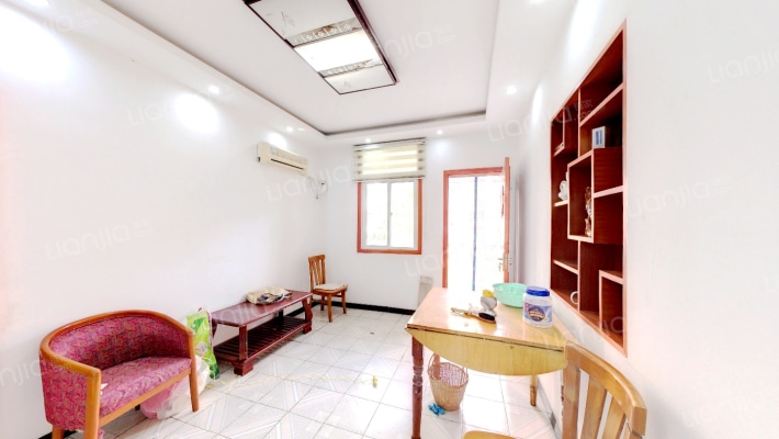 省卫生防疫站宿舍二手房实景图