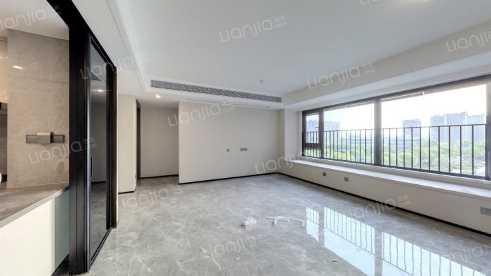 和颂春风里二手房实景图