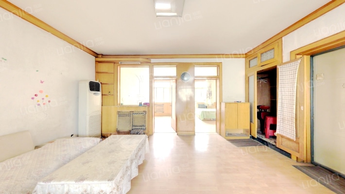 新明里小区二手房实景图