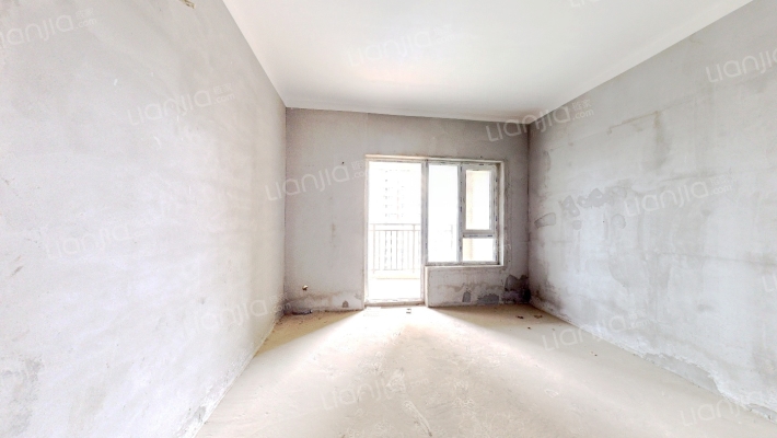 龙庭华府二手房实景图