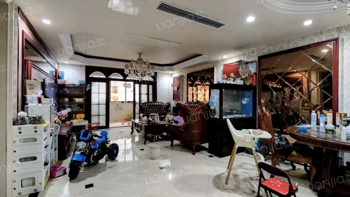 宜居小区二手房实景图