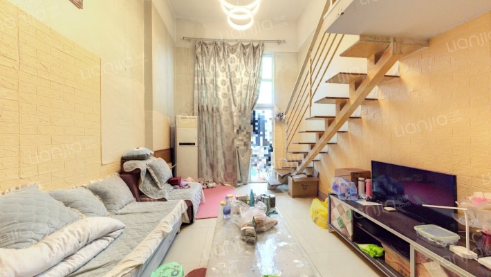 钻石年代二手房实景图