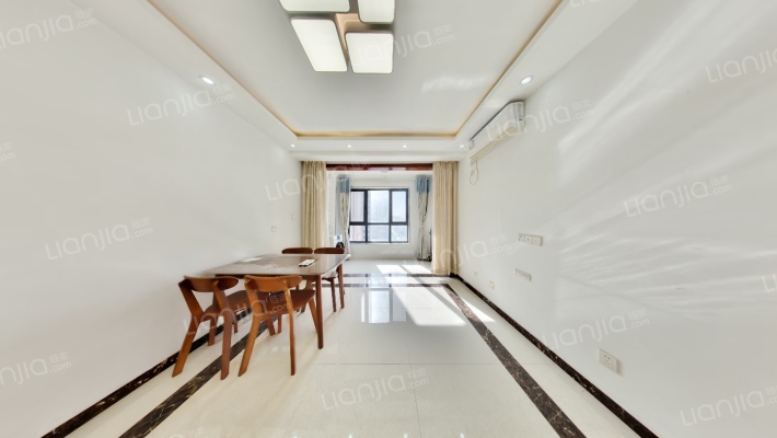 和昌悦澜北苑二手房实景图