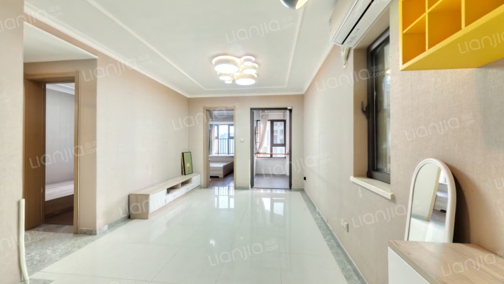 五龙新城香逸园二手房实景图