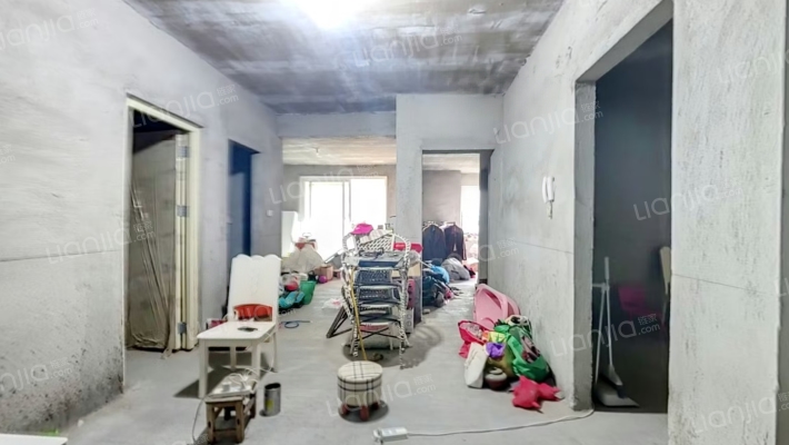 欢乐家园二手房实景图