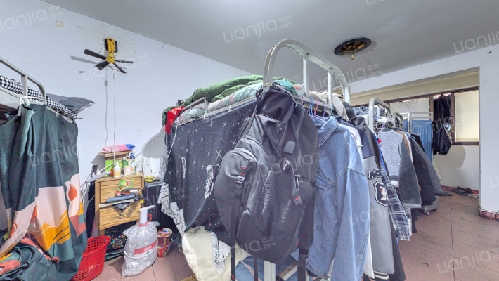 棕南西街7号二手房实景图