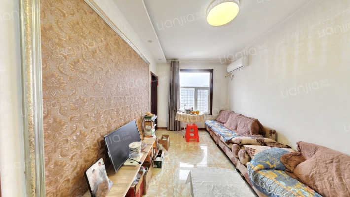 时代特区二手房实景图