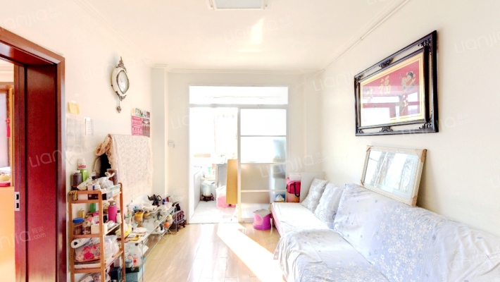 香槟小镇二手房实景图