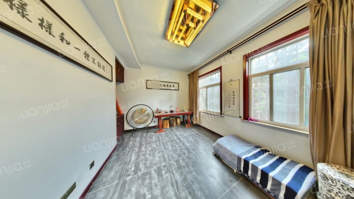 东六小区二手房实景图