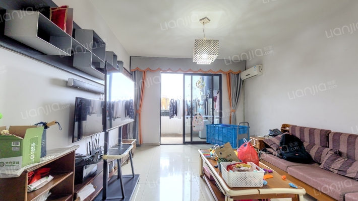 万科云山花园二手房实景图