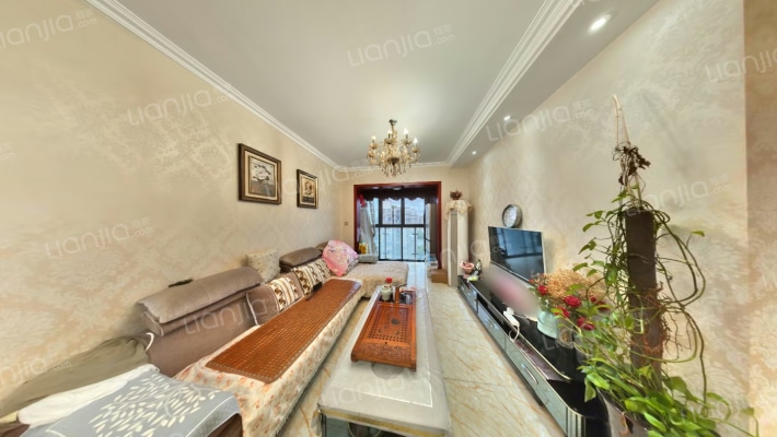 泉水东苑B区二手房实景图