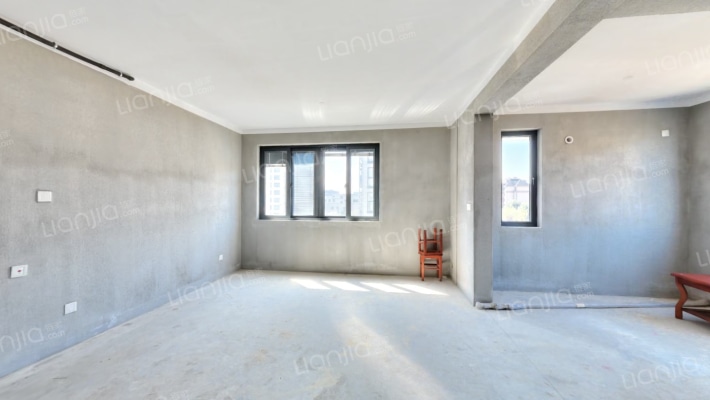 横辉景苑二手房实景图