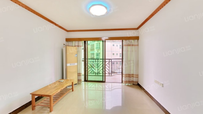 金棕榈花园二手房实景图