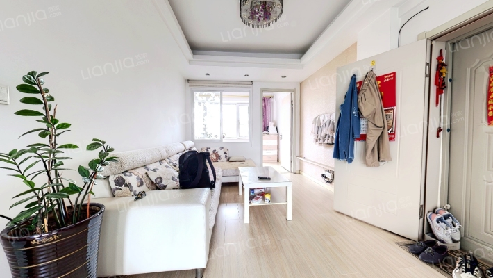 绣工小区二手房实景图