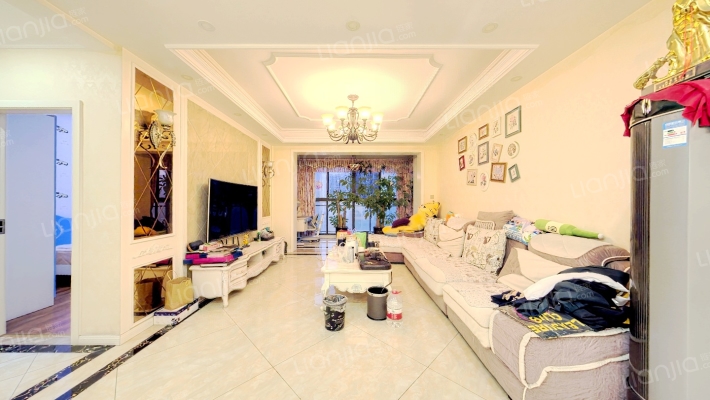 置信逸都D区二手房实景图