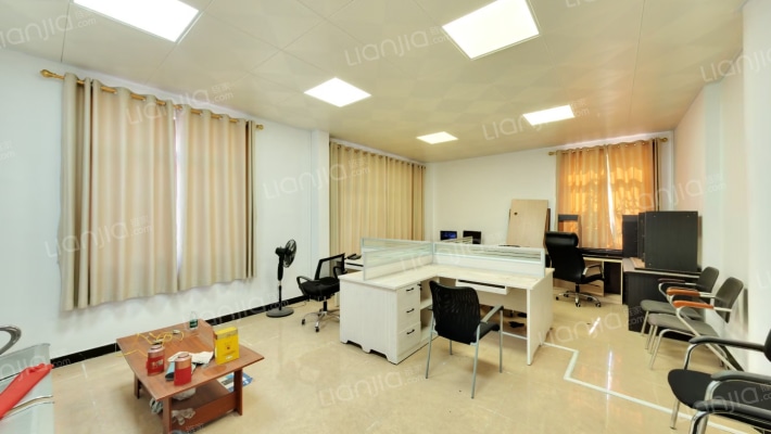 中港花园二手房实景图