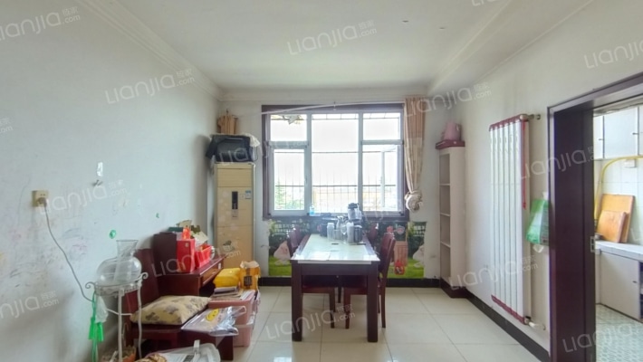 平煤地测处家属院二手房实景图