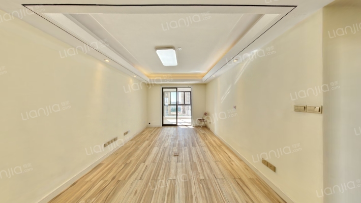 世茂御海墅二手房实景图