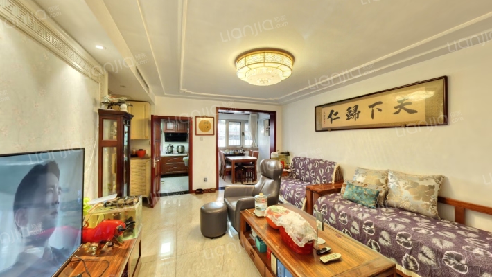 建欣苑三里二手房实景图