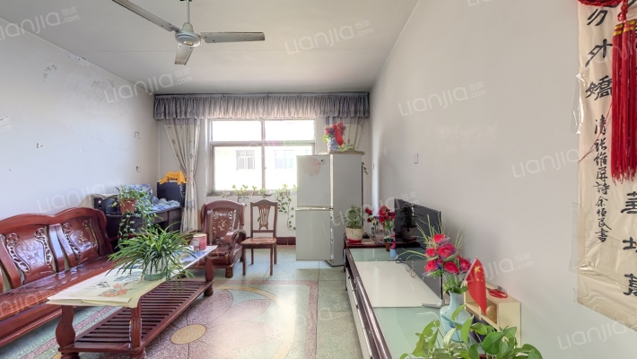 驻马店市第十一小学家属院二手房实景图