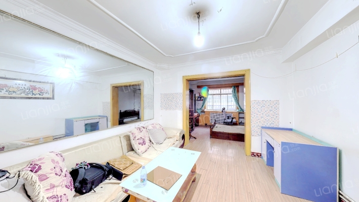 讷河西里二手房实景图