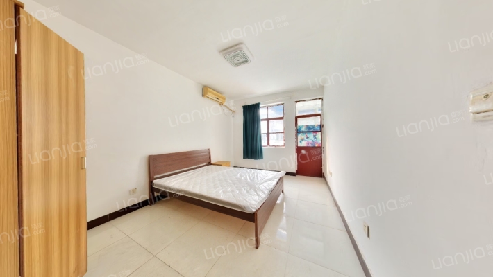 百花东路4号院二手房实景图