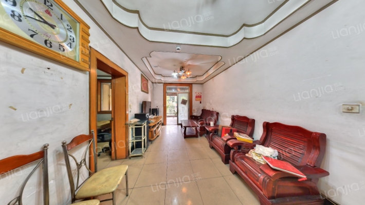 川化住宅区二手房实景图