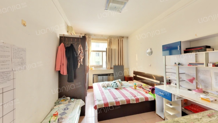 省电影公司宿舍二手房实景图