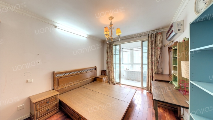 新福康里(公寓)二手房实景图