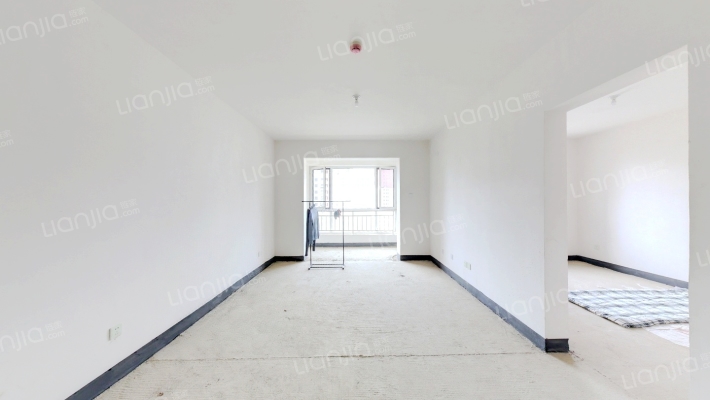 傲润天顺祥二手房实景图