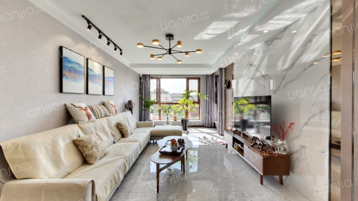 华润翡翠城二手房实景图