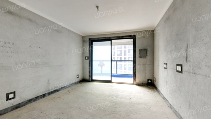 建业天湖茗筑一期二手房实景图