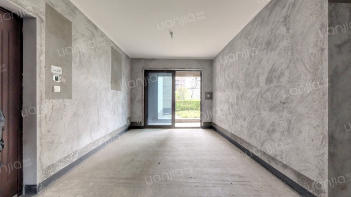 融创文旅城御辉二手房实景图