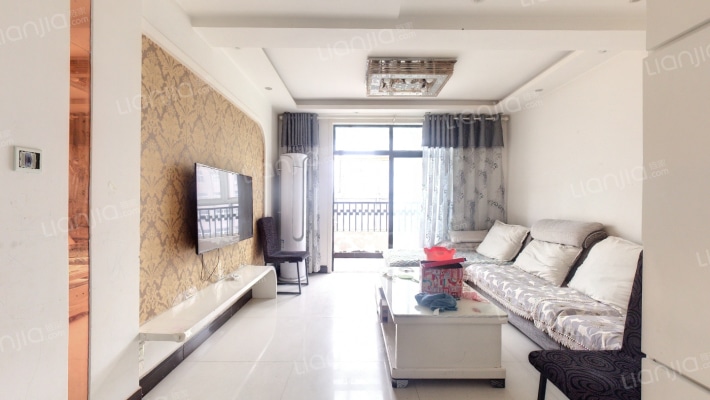 海龙香槟大道三期二手房实景图