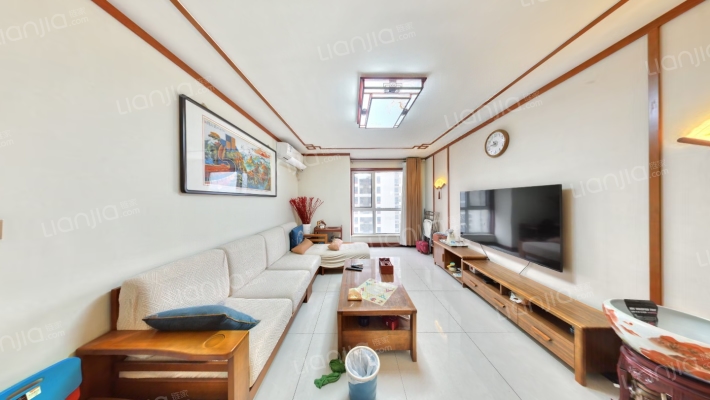 学畔馨园二手房实景图