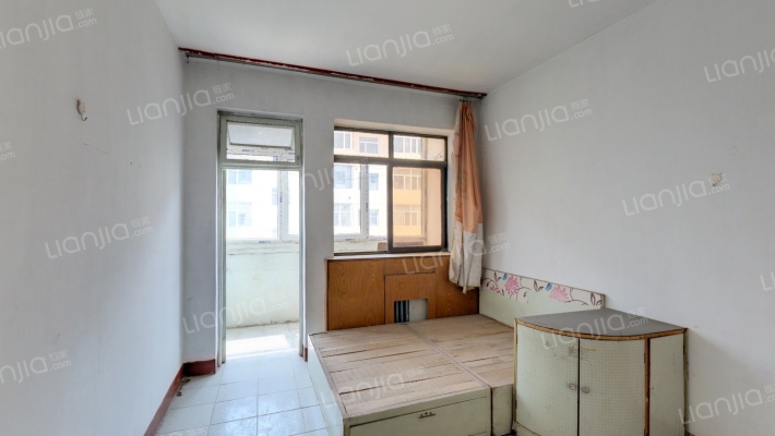 千峰南路建行宿舍二手房实景图