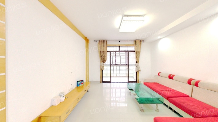 博泰魏玛峰尚一期二手房实景图