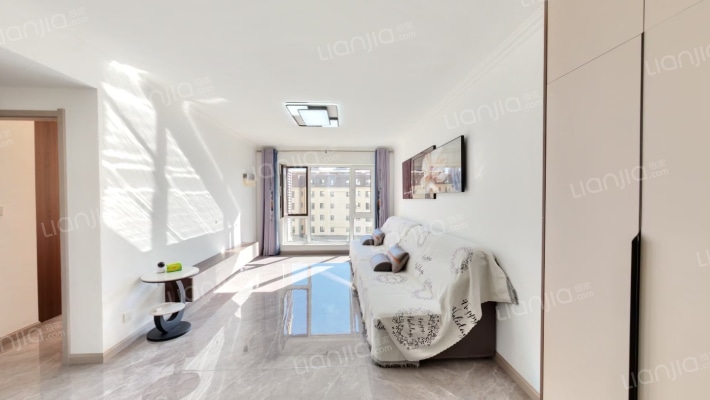 吾悦华府B3二手房实景图