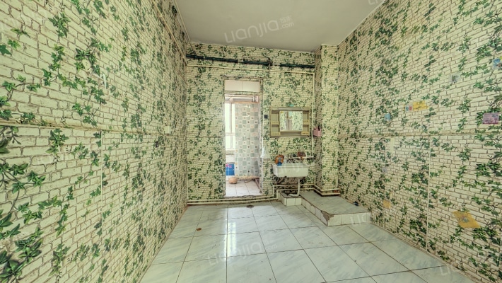 管道局第四生活区西区二手房实景图