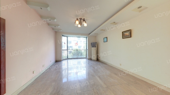 嘉瑞苑二期二手房实景图