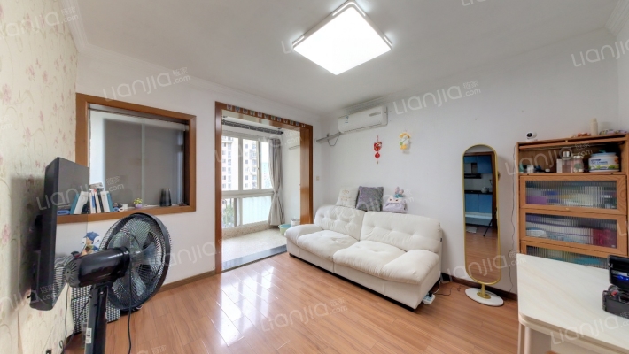 东方悦居二手房实景图