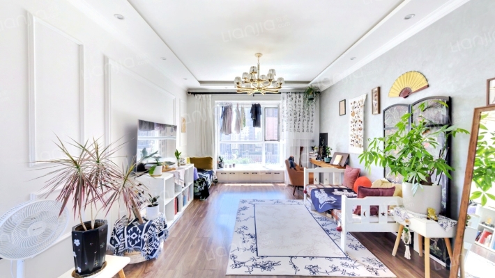 东鸿艺境二手房实景图