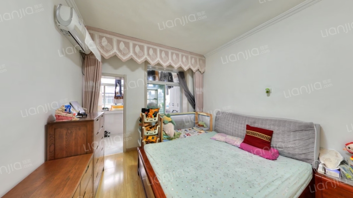 英雄山路90-92号二手房实景图