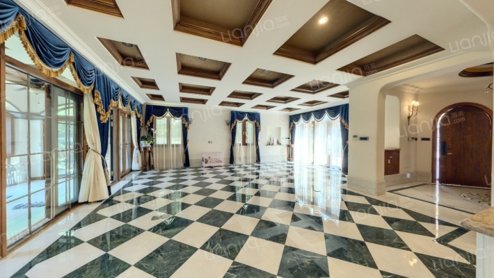 玛斯兰德海枣树街区二手房实景图