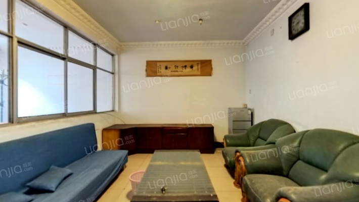 育新街检察院家属院二手房实景图