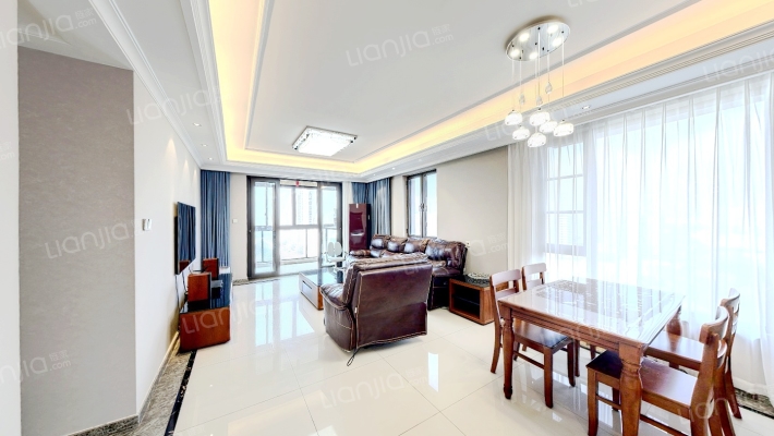 富力十号C区二手房实景图