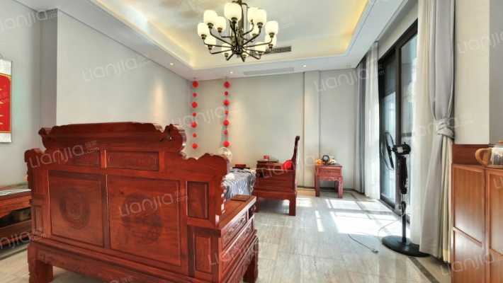 仁恒凤凰山居二手房实景图